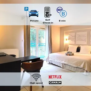  Appartement La Parisienne - Spacieux Avec Parking Prive France